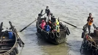কর্ণফুলী নদীতে ভেসে উঠলো নারীর মরদেহ