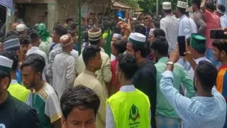 বাঁশখালীতে ঈদে মিলাদুন্নবীর মিছিলে বাধা-উত্তেজনা